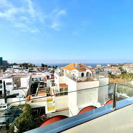 Appartamento Estudio familiar, Wifi, piscina en la azotea compartida en Puerto de la Cruz Puerto de la Cruz (Tenerife)