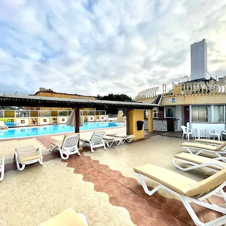 Estudio familiar, Wifi, piscina en la azotea compartida en Puerto de la Cruz Appartamento Puerto de la Cruz (Tenerife)