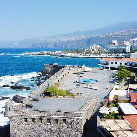Appartamento Estudio familiar, Wifi, piscina en la azotea compartida en Puerto de la Cruz