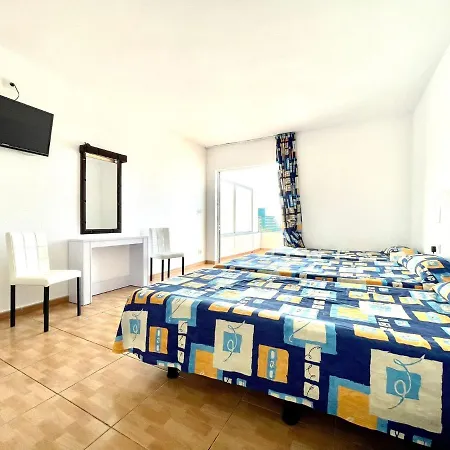 Estudio familiar, Wifi, piscina en la azotea compartida en Puerto de la Cruz Appartamento Puerto de la Cruz (Tenerife)