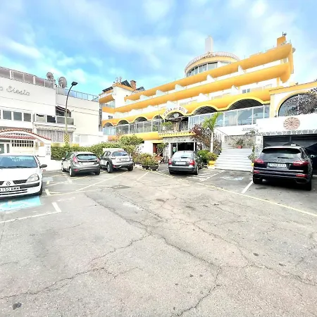 Estudio Familiar, Wifi, Piscina En La Azotea Compartida En Puerto De La Cruz