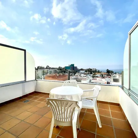 Estudio Familiar, Wifi, Piscina En La Azotea Compartida En Puerto De La Cruz