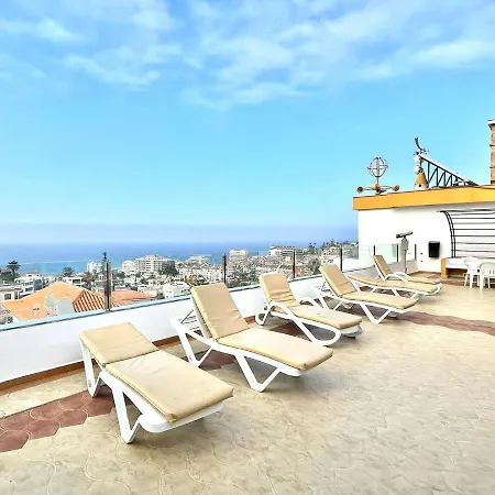 Estudio Familiar, Wifi, Piscina En La Azotea Compartida En Puerto De La Cruz *