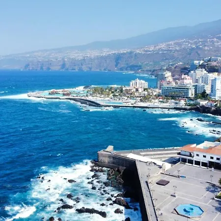 Estudio Familiar, Wifi, Piscina En La Azotea Compartida En Puerto De La Cruz