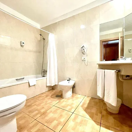 Estudio Familiar, Wifi, Piscina En La Azotea Compartida En Puerto De La Cruz Apartament *